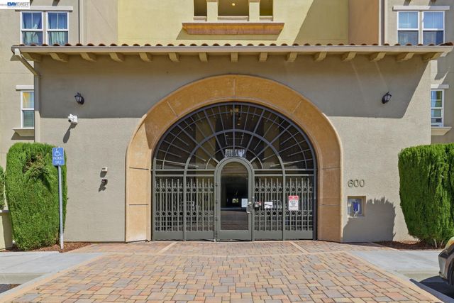 600 S Abel St 509, Milpitas, CA 95035