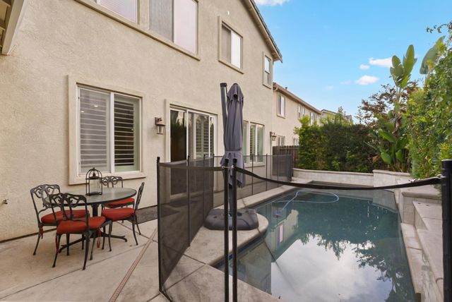 1232 Paseo Belleza, Turlock, CA 95382