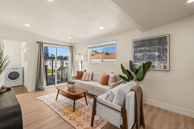 2718 Ridgeway Dr, National City, CA 91950