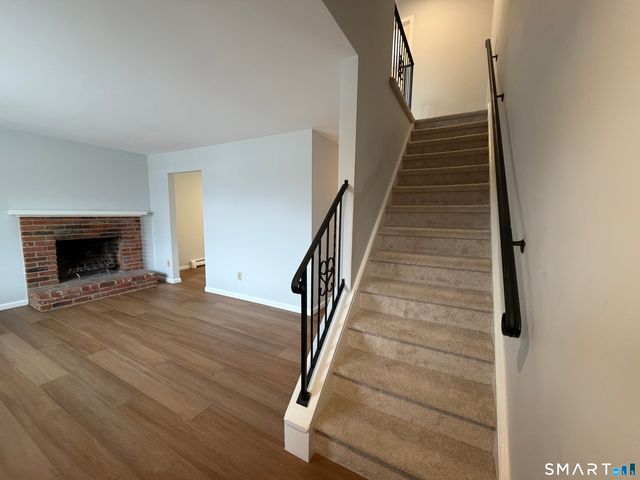 7 Homestead Lane 7, Brookfield, CT 06804