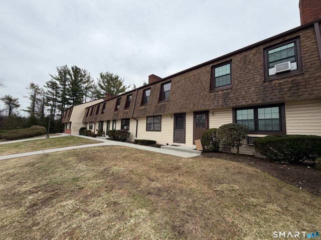 7 Homestead Lane 7, Brookfield, CT 06804