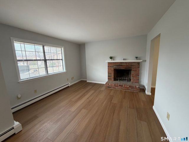 7 Homestead Lane 7, Brookfield, CT 06804