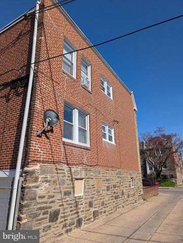 6914 KINDRED ST, Philadelphia, PA 19149