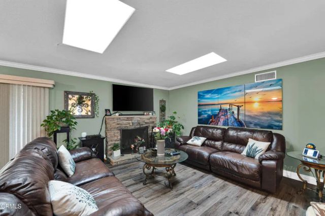 219 Castilian Avenue, Newbury Park, CA 91320