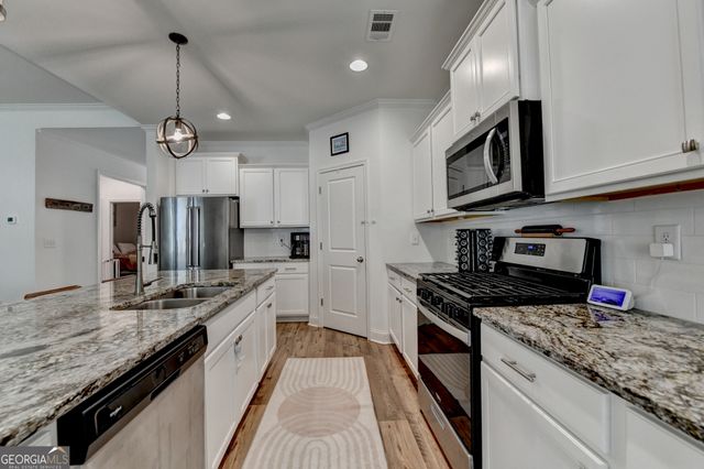 2129 Charmond Drive, Monroe, GA 30656