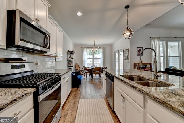 2129 Charmond Drive, Monroe, GA 30656