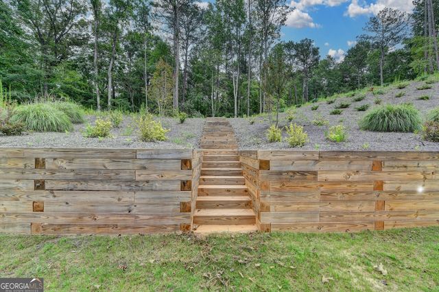 2129 Charmond Drive, Monroe, GA 30656