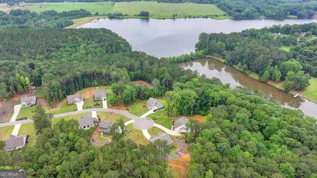 2129 Charmond Drive, Monroe, GA 30656
