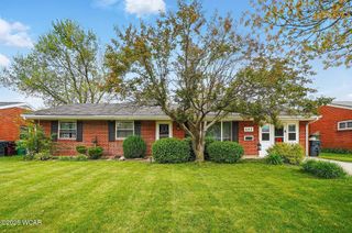 642 Meadowbrook Drive, Lima, OH 45801