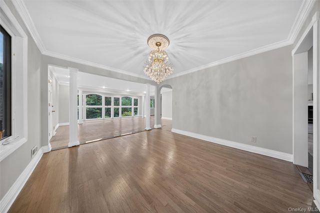 71-57 Douglaston Parkway, Little Neck, NY 11362