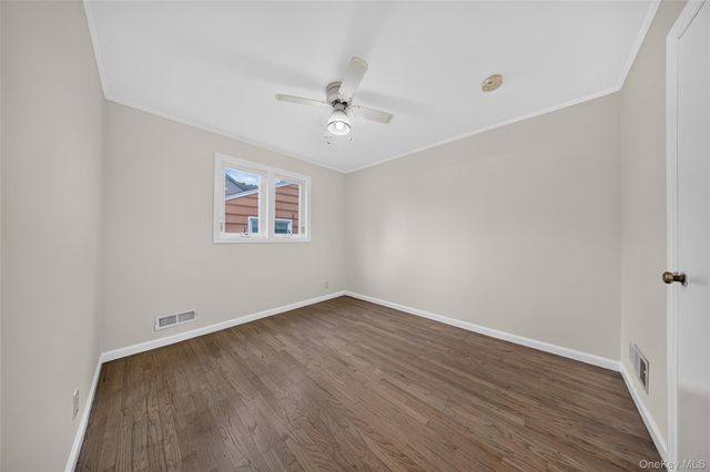 71-57 Douglaston Parkway, Little Neck, NY 11362