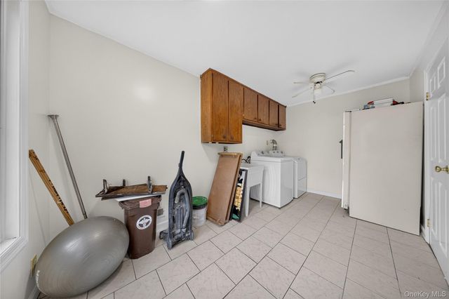 71-57 Douglaston Parkway, Little Neck, NY 11362