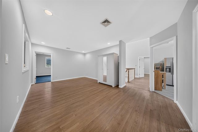 71-57 Douglaston Parkway, Little Neck, NY 11362