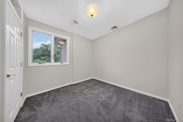 71-57 Douglaston Parkway, Little Neck, NY 11362