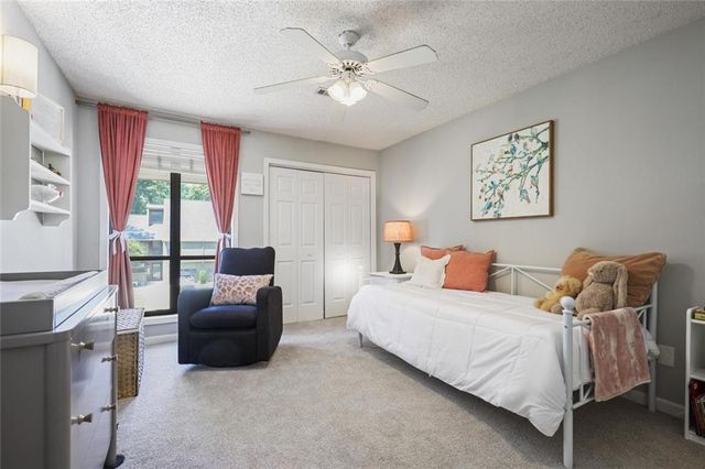 1032 Creatwood Circle, Smyrna, GA 30080