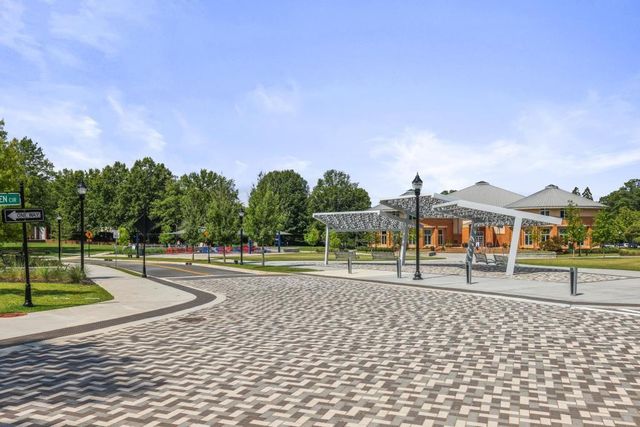 1032 Creatwood Circle, Smyrna, GA 30080