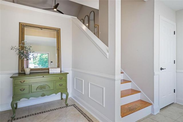 1032 Creatwood Circle, Smyrna, GA 30080