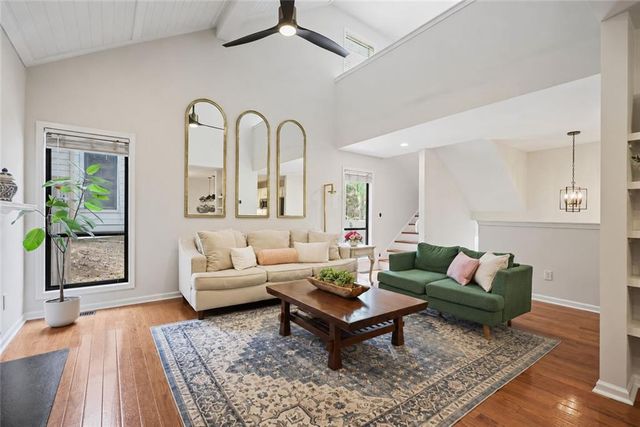 1032 Creatwood Circle, Smyrna, GA 30080