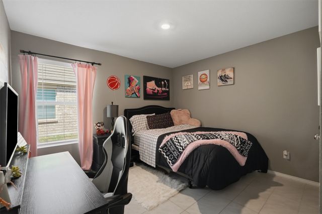 14025 Ilderton Street, Pilot Point, TX 76258