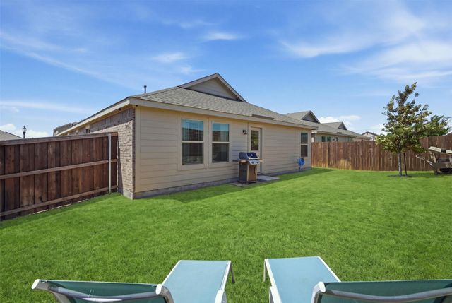 14025 Ilderton Street, Pilot Point, TX 76258