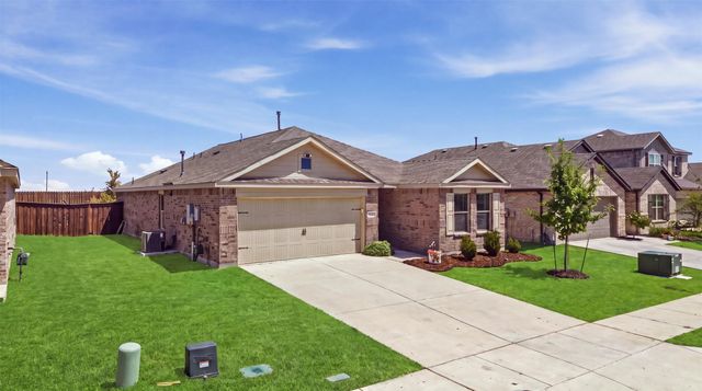 14025 Ilderton Street, Pilot Point, TX 76258