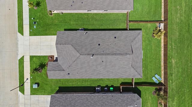14025 Ilderton Street, Pilot Point, TX 76258