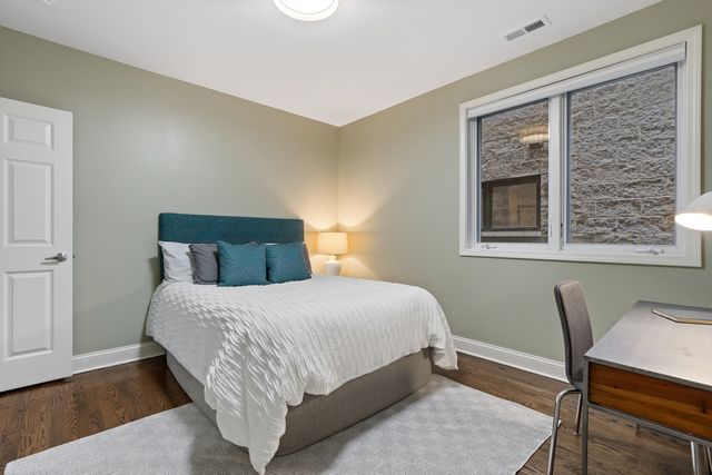 3534 N Fremont Street 3, Chicago, IL 60657