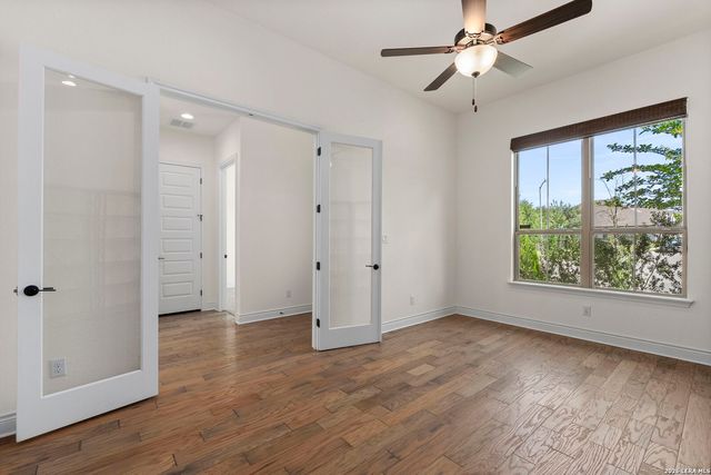 1482 LYME PARK, Bulverde, TX 78163