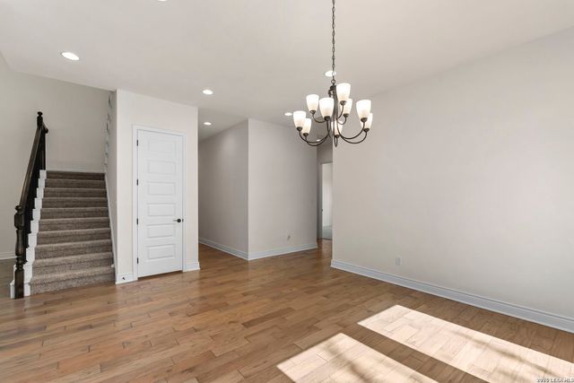1482 LYME PARK, Bulverde, TX 78163