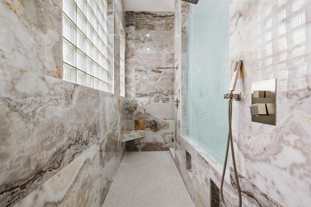 11613 NW 5th Street, Plantation, FL 33325
