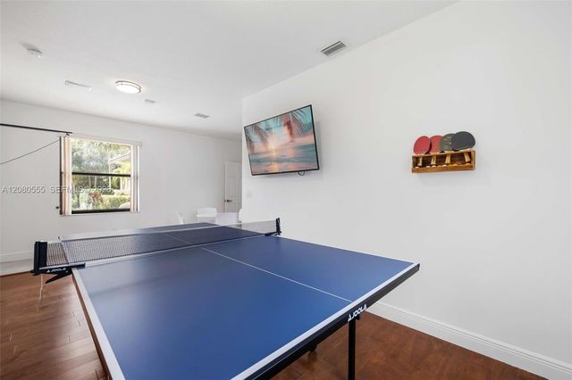 11613 NW 5th Street, Plantation, FL 33325