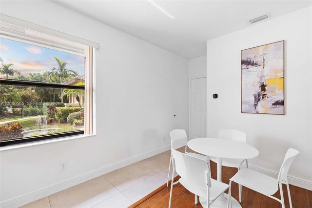 11613 NW 5th Street, Plantation, FL 33325