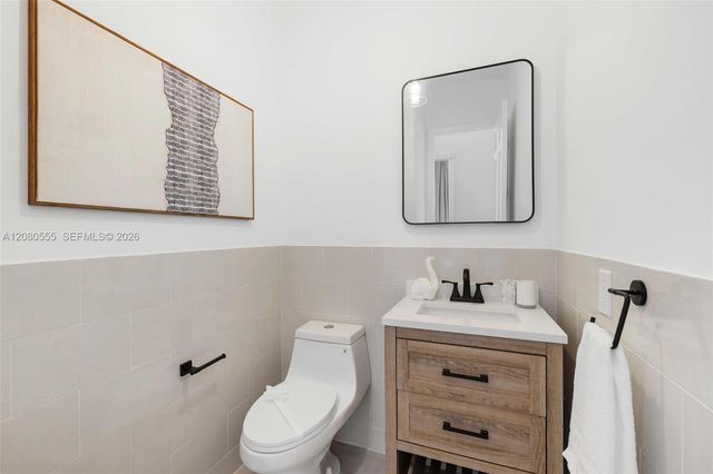 11613 NW 5th Street, Plantation, FL 33325
