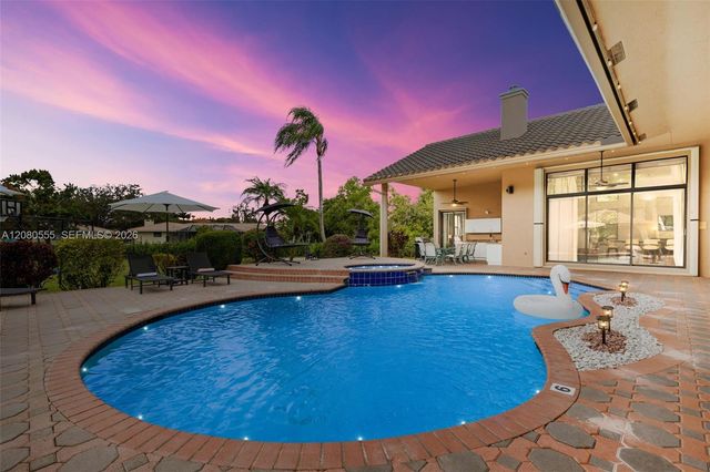 11613 NW 5th Street, Plantation, FL 33325