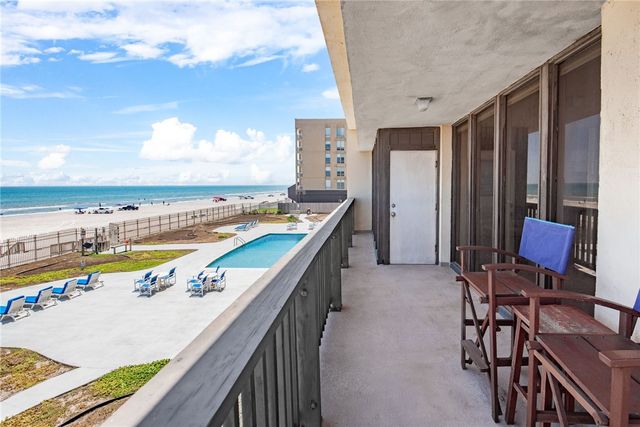 15002 WINDWARD Dr 202, Corpus Christi, TX 78418