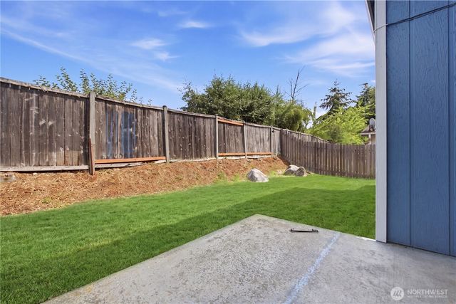 2105 79th Street Ct E, Tacoma, WA 98404