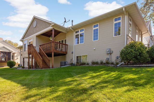 2644 Boulder Way, Burnsville, MN 55337