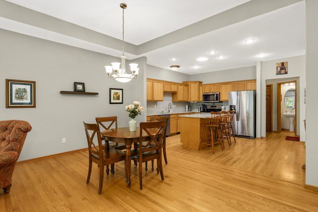 2644 Boulder Way, Burnsville, MN 55337