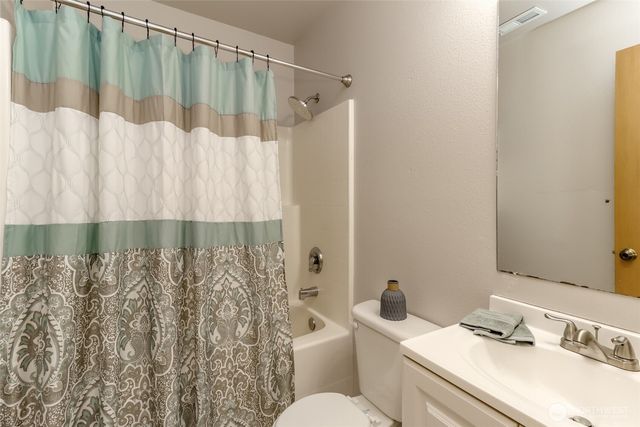 16211 Palouse Avenue SE, Yelm, WA 98597