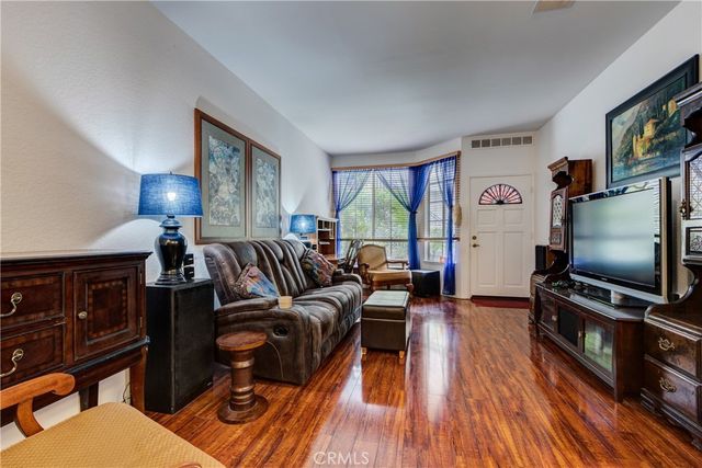 19 Hemlock, Rancho Santa Margarita, CA 92688