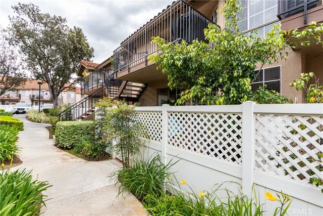19 Hemlock, Rancho Santa Margarita, CA 92688