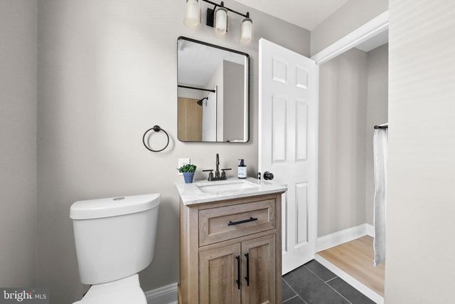 122 E PARK AVE, Haddon Township, NJ 08107