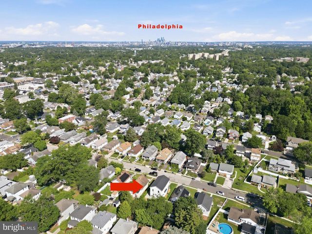 122 E PARK AVE, Haddon Township, NJ 08107