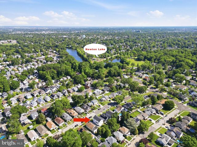 122 E PARK AVE, Haddon Township, NJ 08107