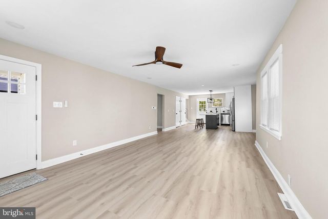 122 E PARK AVE, Haddon Township, NJ 08107