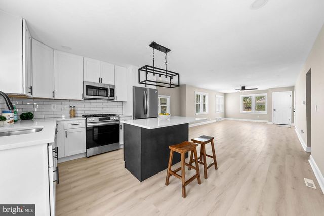 122 E PARK AVE, Haddon Township, NJ 08107