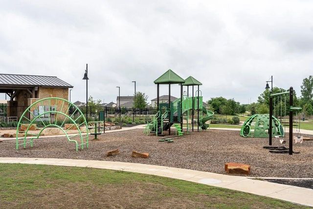 100 Christy ST, Hutto, TX 78634
