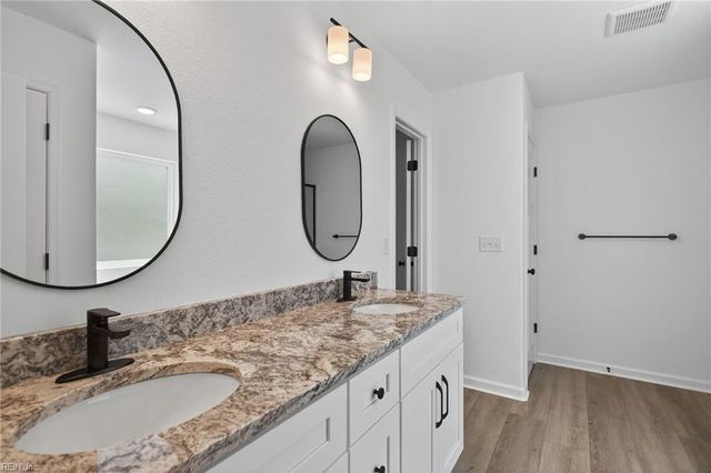 6469 Quaker DR, Suffolk, VA 23437