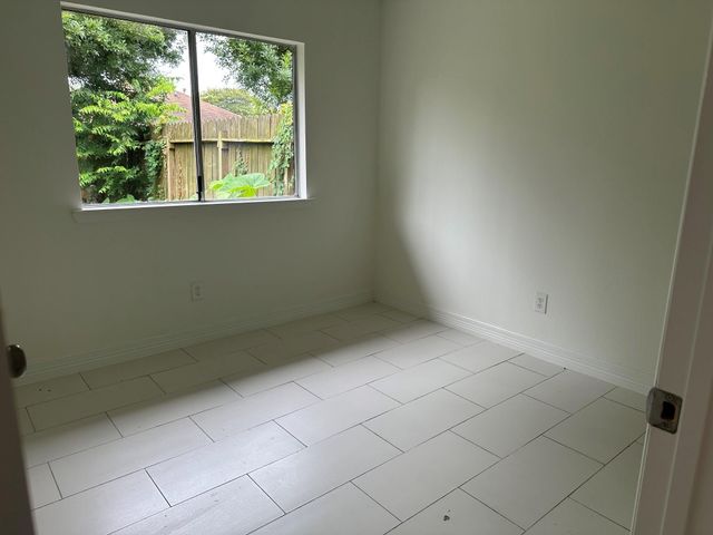 138 Coffee Lane, Lake Jackson, TX 77566