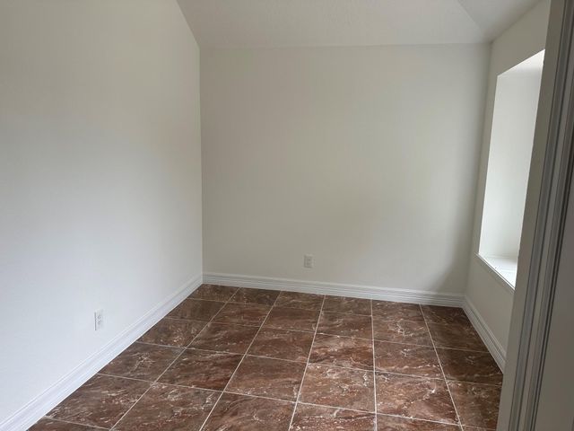 138 Coffee Lane, Lake Jackson, TX 77566